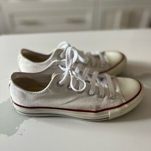 Converse All Star Chuck Taylor Sneakers